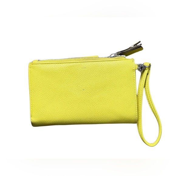 Enzo Angiolini Lime Green Leather Wristlet Wallet - Picture 2 of 5
